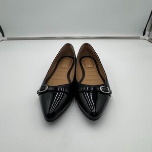 Kelly and Katie Black Pointed Toe Flats Patent Cap Toe Buckle Womens 6M